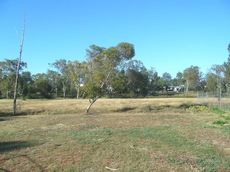 16 Matheson Street, Dalby QLD 4405