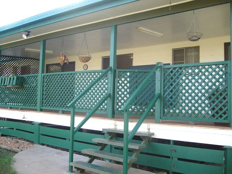 11 Nearhos Street, Dalby QLD 4405