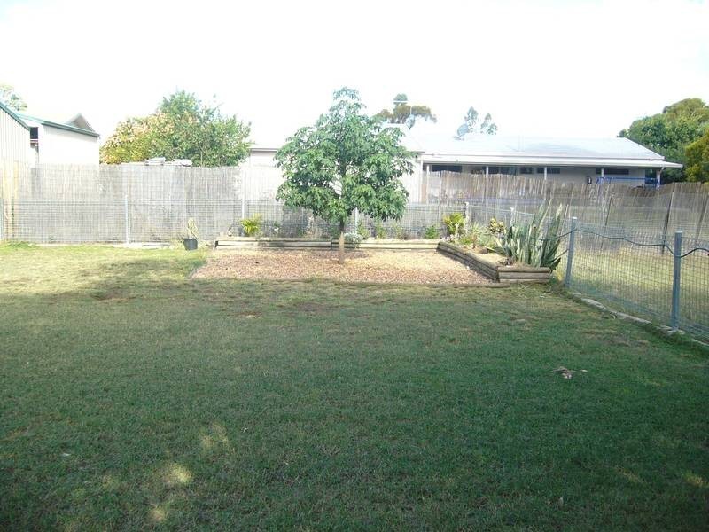 11 Nearhos Street, Dalby QLD 4405