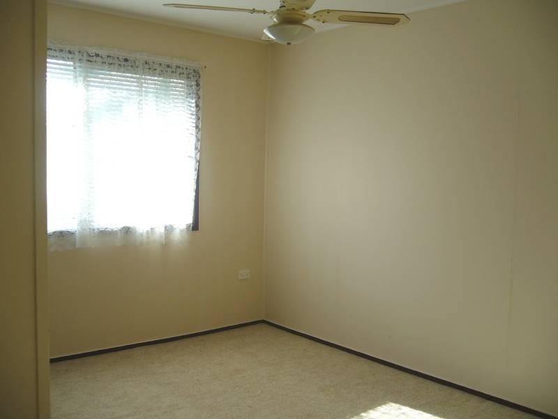 11 Nearhos Street, Dalby QLD 4405