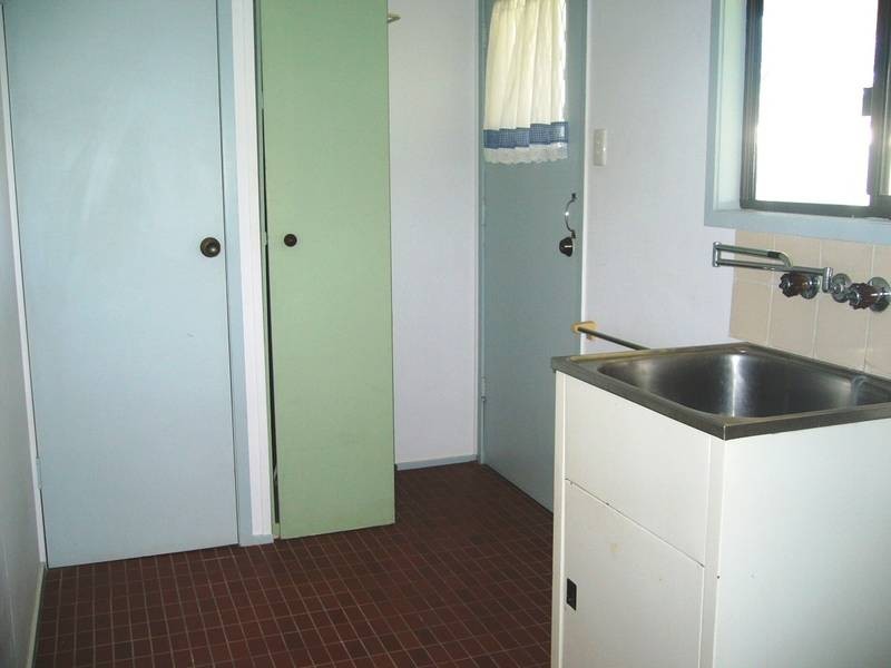 11 Nearhos Street, Dalby QLD 4405