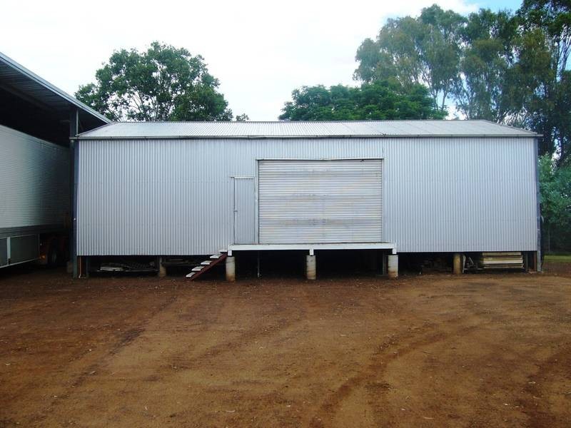 37 Skelton Street, Dalby QLD 4405