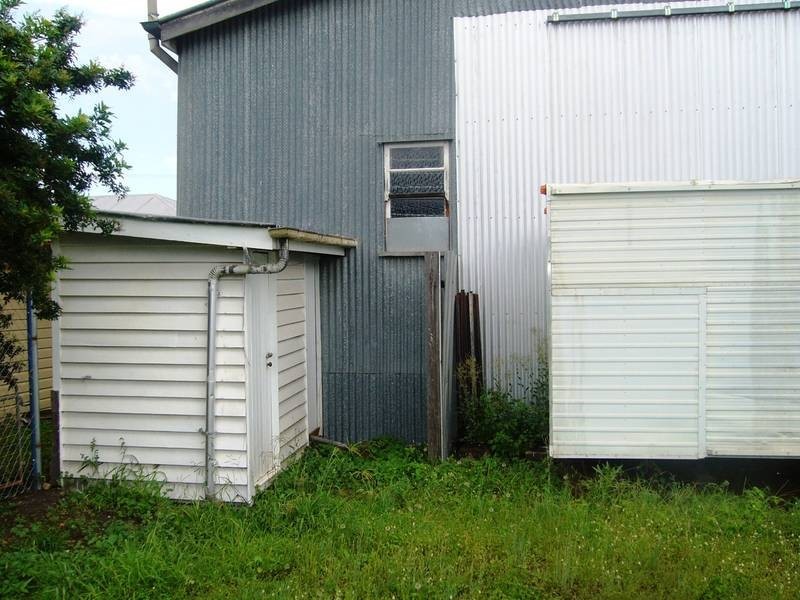 37 Skelton Street, Dalby QLD 4405