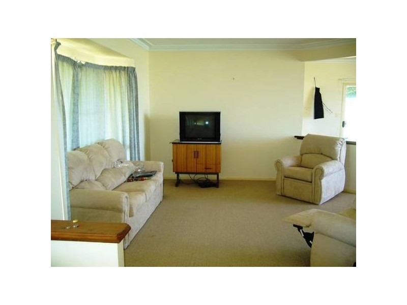 6 Agnes Street, Dalby QLD 4405