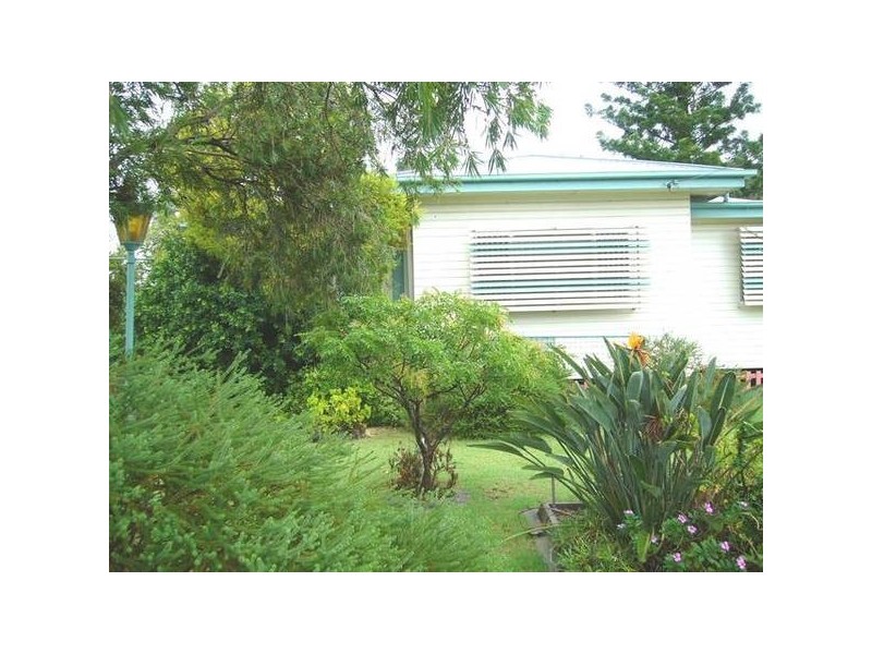 75 Nicholson St, Dalby QLD 4405