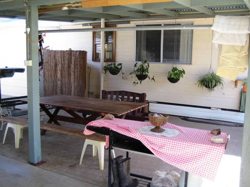 2 Porter Street, Tara QLD 4421