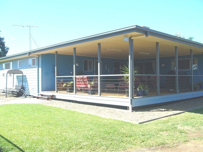 10 Cypress, Dalby QLD 4405