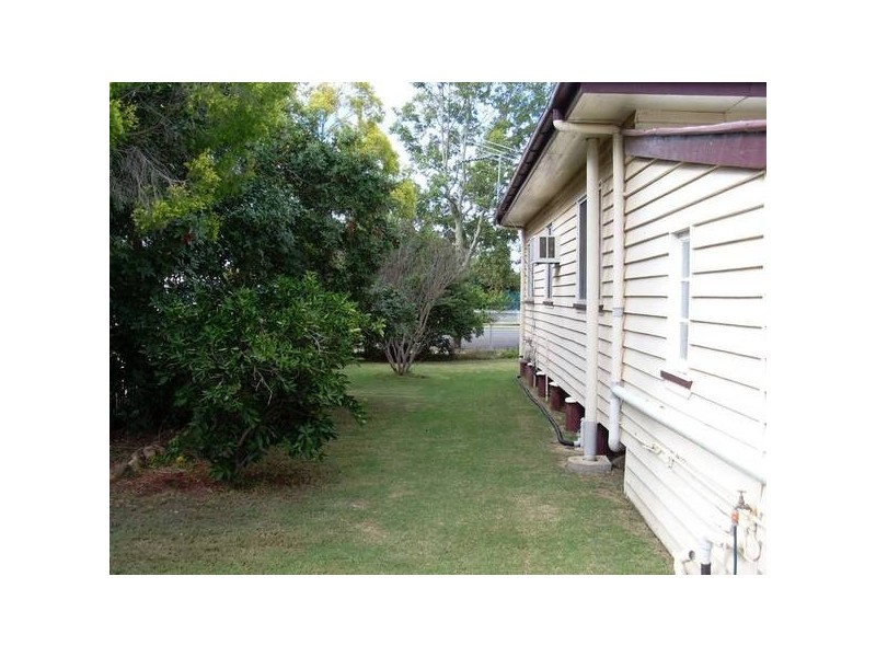 50 Nicholson Street, Dalby QLD 4405