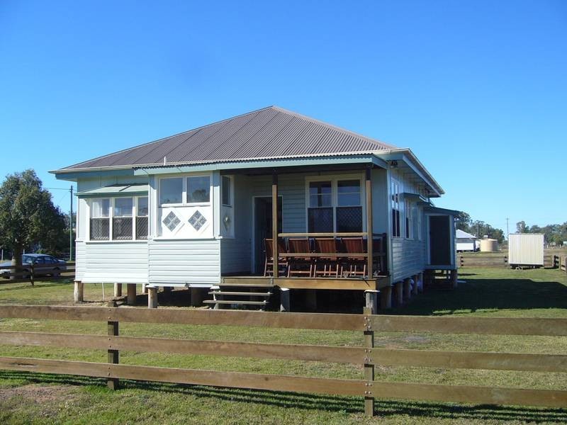 44 William Street, Jandowae QLD 4410