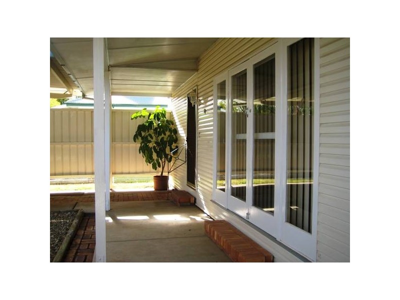 25 Geisel St, Dalby QLD 4405