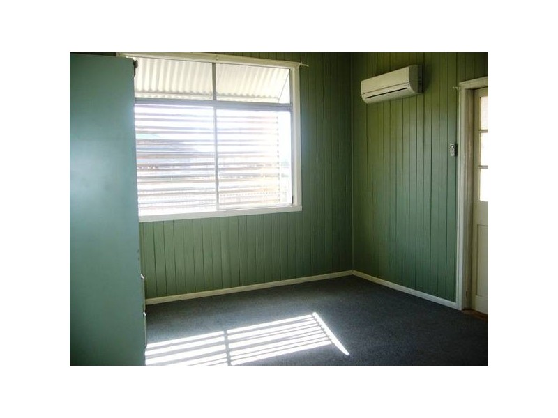 57 Nicholson Street, Dalby QLD 4405