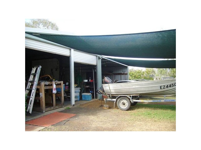 32 Chelldan Ave, Dalby QLD 4405