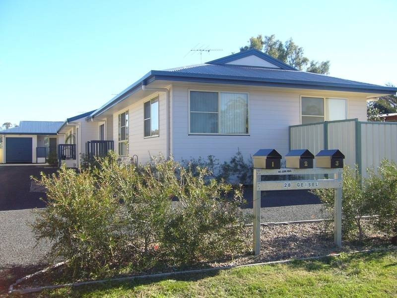 1,2&3/28 Geisel Street, Dalby QLD 4405