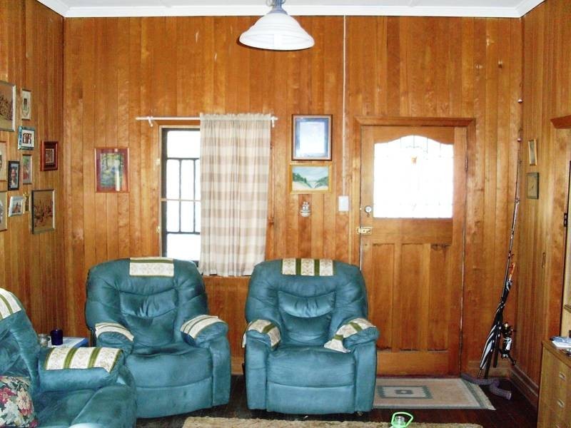 84 High Street, Jandowae QLD 4410