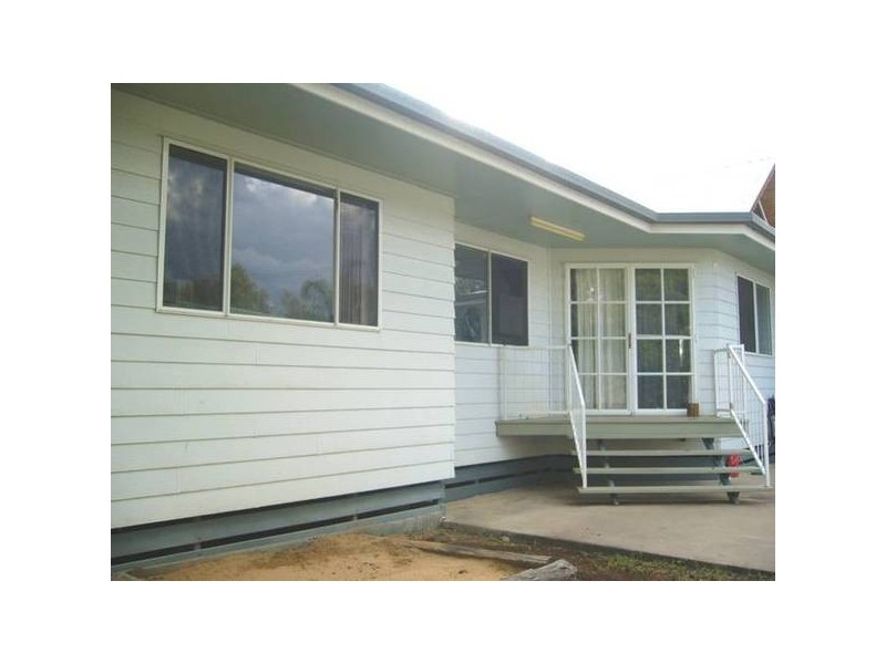 15 Orpen, Dalby QLD 4405
