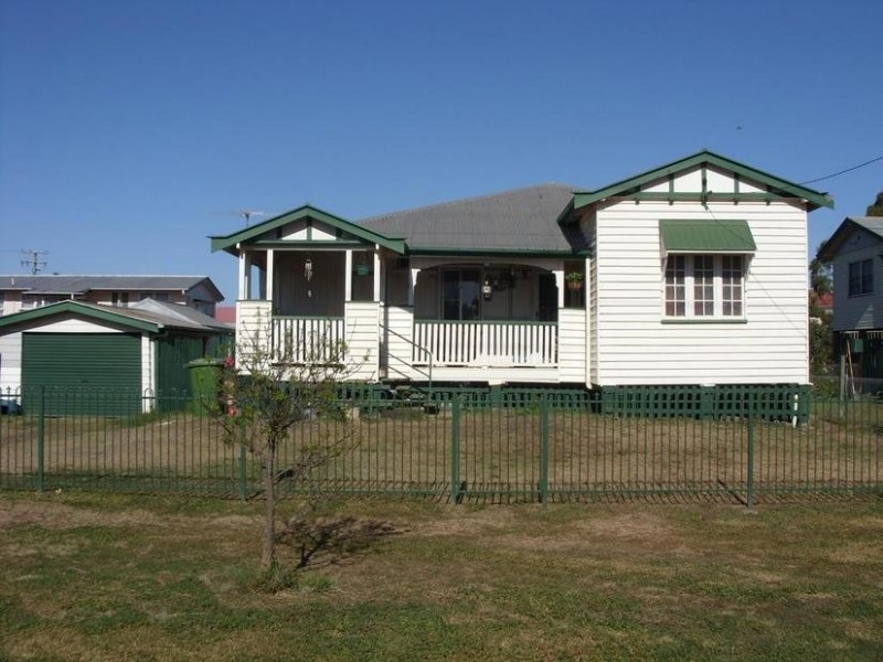 26 Hayden Street, Dalby QLD 4405