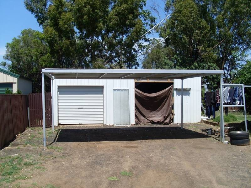 106 Bunya Street, Dalby QLD 4405