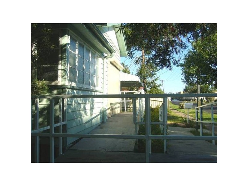 7 New St, Dalby QLD 4405