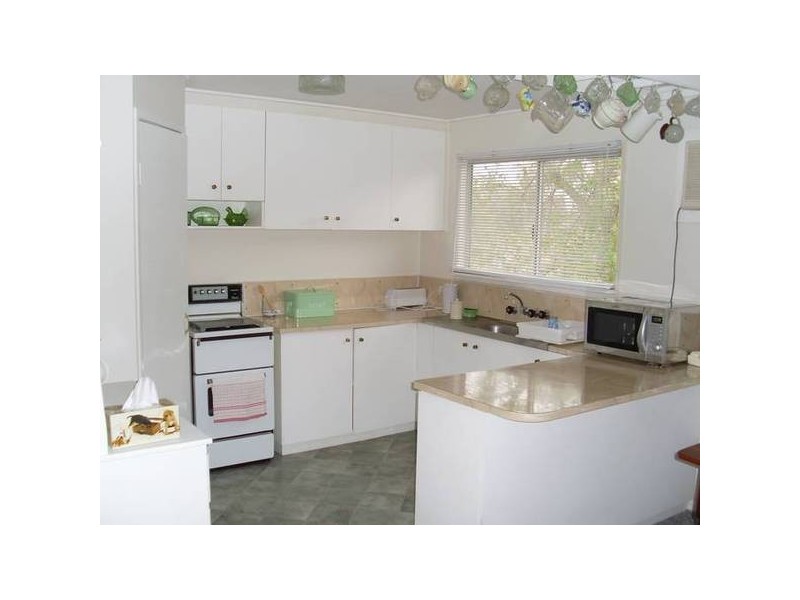 9 Dennis Street, Bell QLD 4408