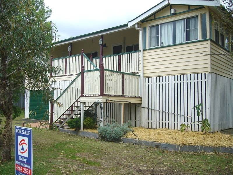 181 Cunningham Street, Dalby QLD 4405