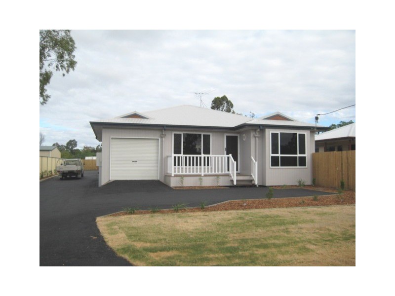 1,2,3/20 Homebush Street, Dalby QLD 4405