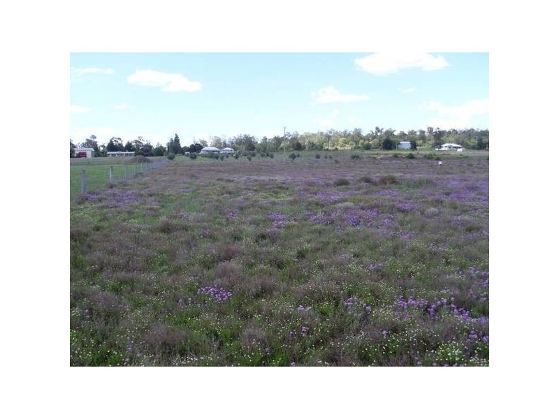 58 Wambo Dve, Pirrinuan QLD 4405
