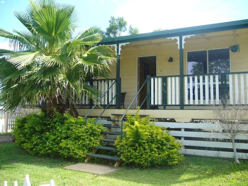 4 Cordelia Street, Dalby QLD 4405