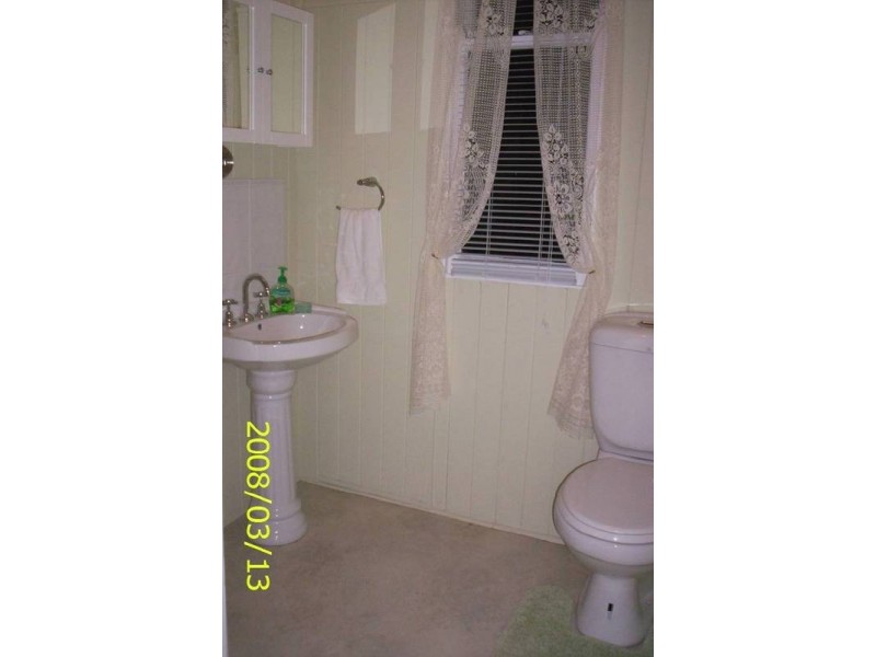 34 William Street, Jandowae QLD 4410