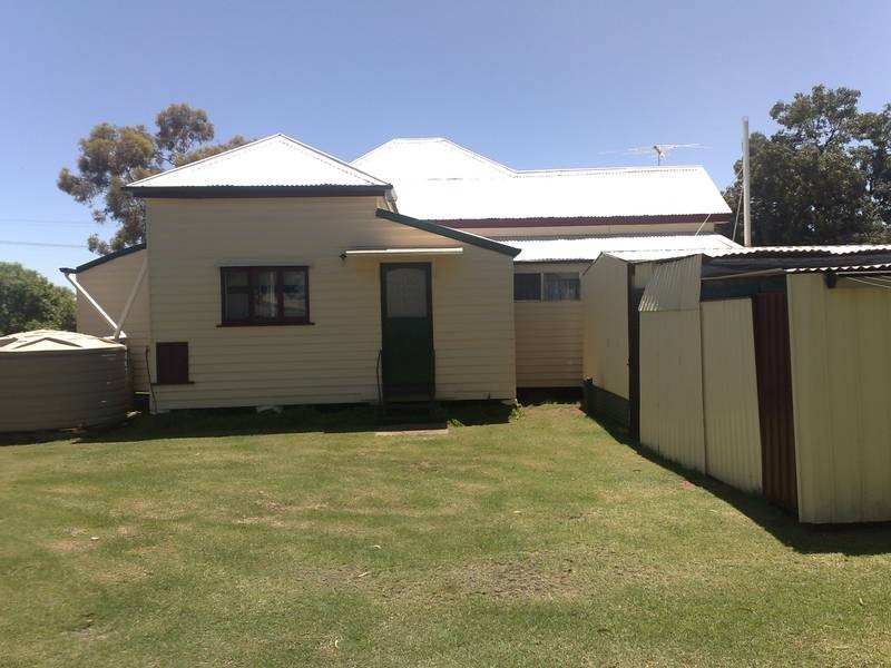 44 Warra Street, Jandowae QLD 4410