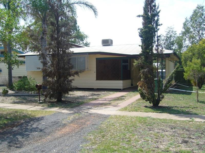103 Nicholson Street, Dalby QLD 4405