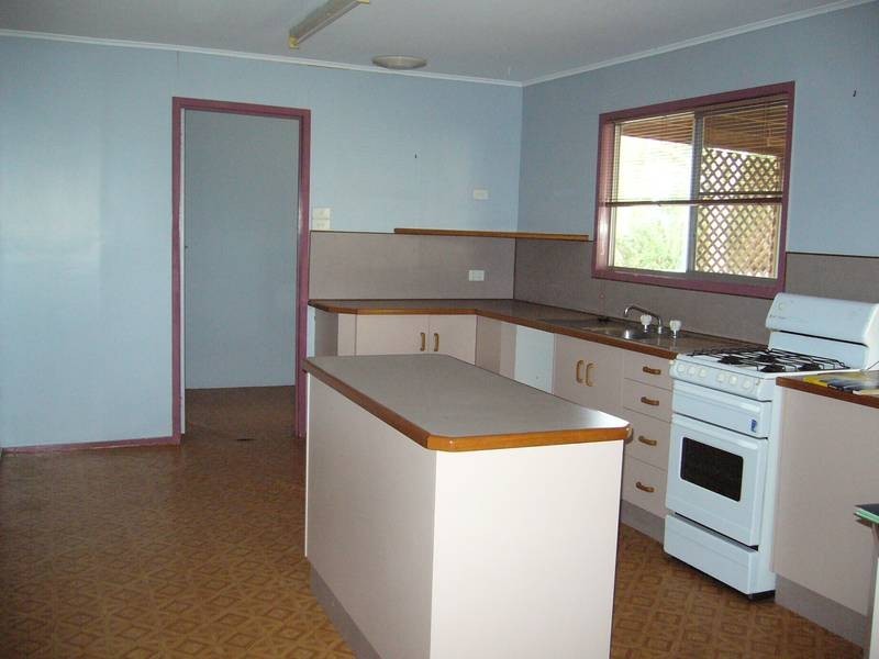103 Nicholson Street, Dalby QLD 4405