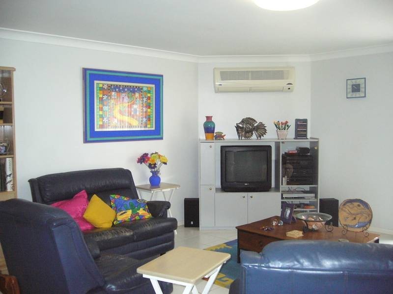 10 Lawson Street, Dalby QLD 4405