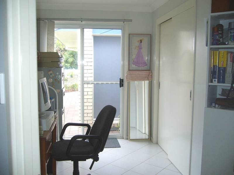 10 Lawson Street, Dalby QLD 4405