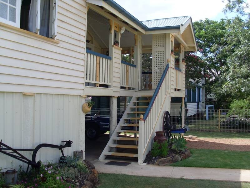 54 Hickey Street, Jandowae QLD 4410