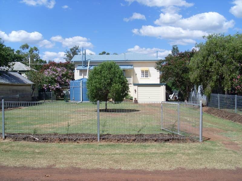 54 Hickey Street, Jandowae QLD 4410