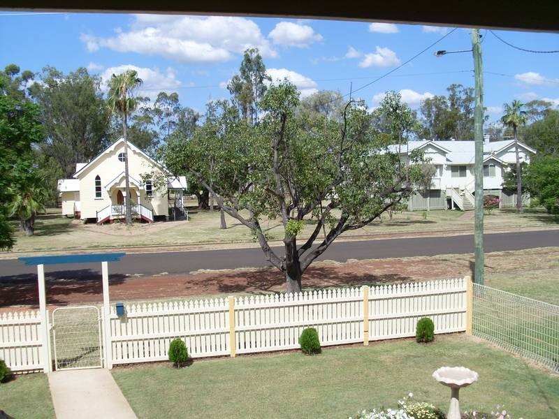 54 Hickey Street, Jandowae QLD 4410