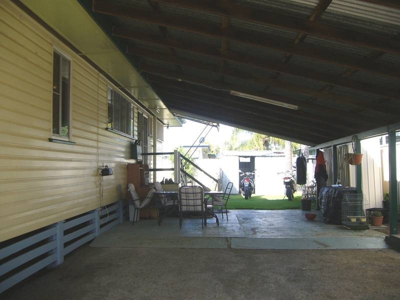 11 Twine Street, Dalby QLD 4405