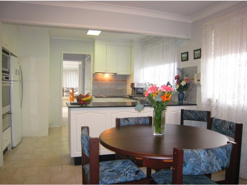 Chipping Norton NSW 2170