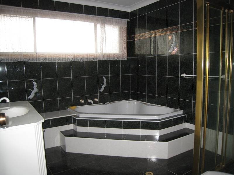 106 Longstaff Ave, Chipping Norton NSW 2170