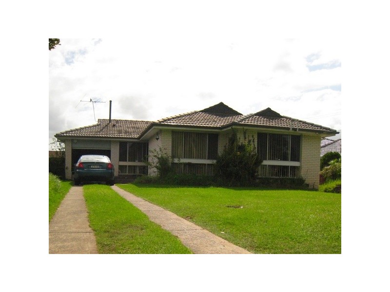 15 Joseph Street, Chipping Norton NSW 2170