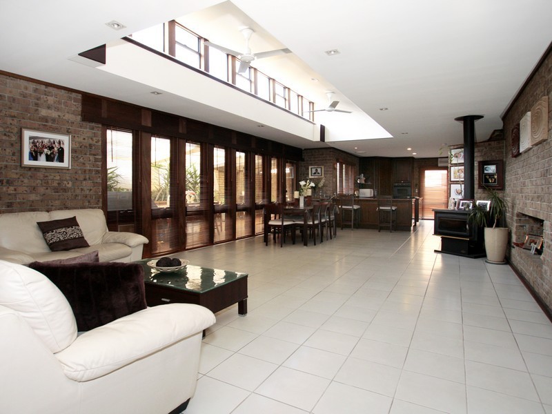 2 Market Street, Moorebank NSW 2170