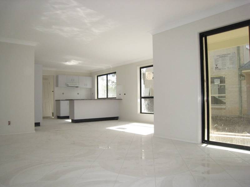 1/127 Epsom Road, Chipping Norton NSW 2170