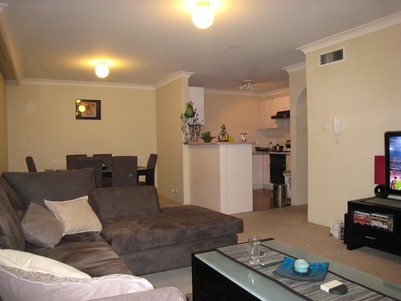 Chipping Norton NSW 2170