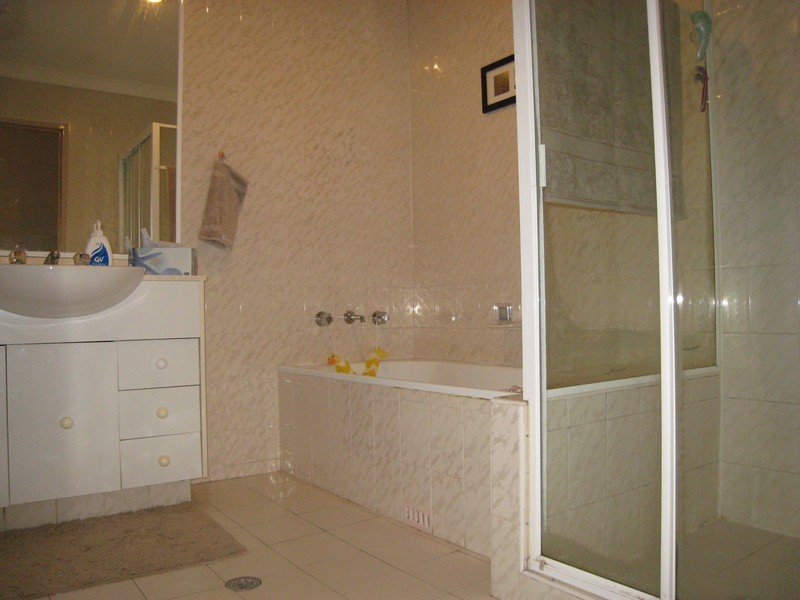 Chipping Norton NSW 2170