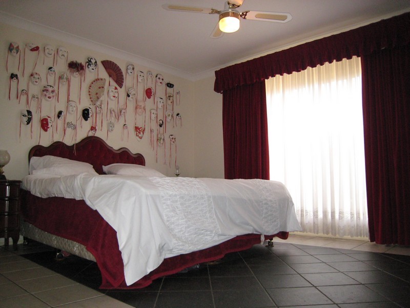 8 Yachtsman Dve, Chipping Norton NSW 2170