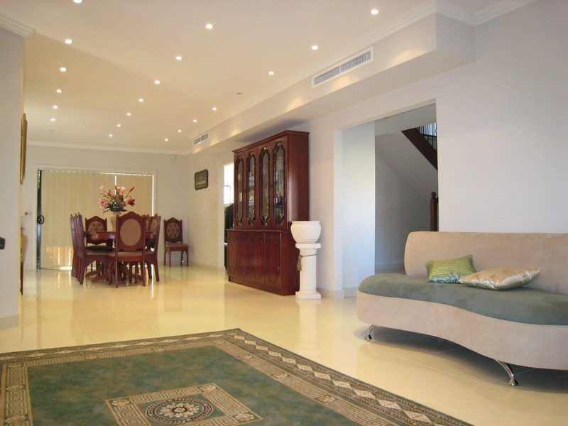 Chipping Norton NSW 2170