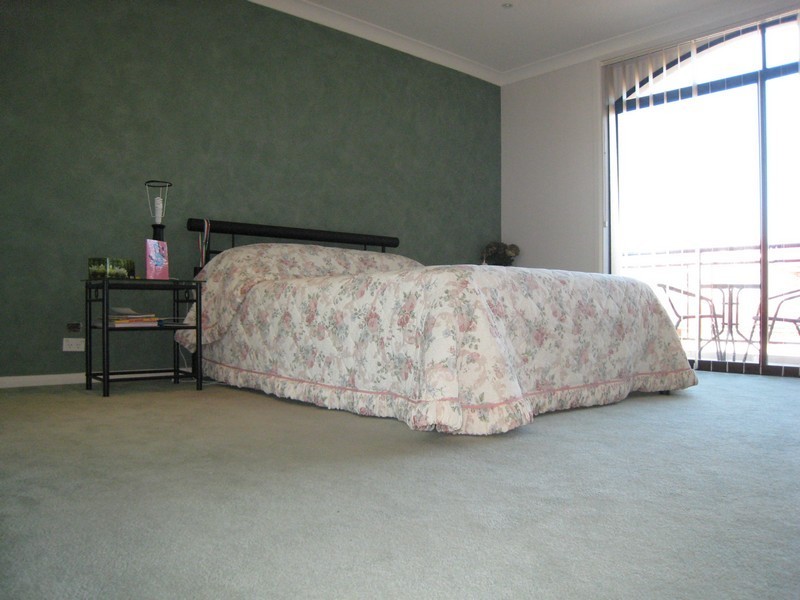 Chipping Norton NSW 2170