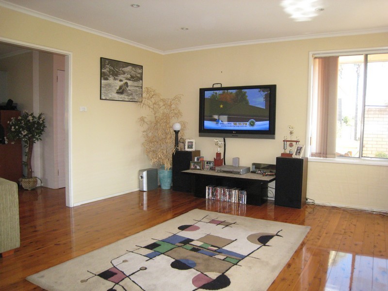 Chipping Norton NSW 2170