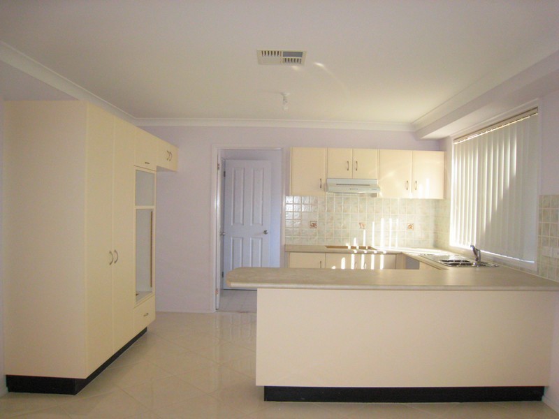 3/127 Epsom Road, Chipping Norton NSW 2170