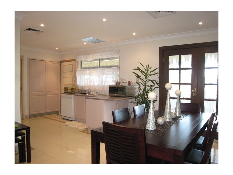 129 Longstaff Ave, Chipping Norton NSW 2170